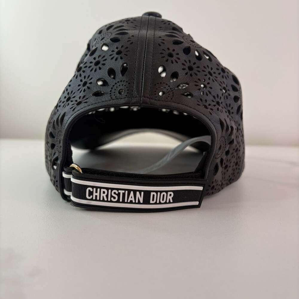 Christian Dior Black Lambskin Leather Laser Cut Floral Hat Size 57 Small - Picture 9 of 10